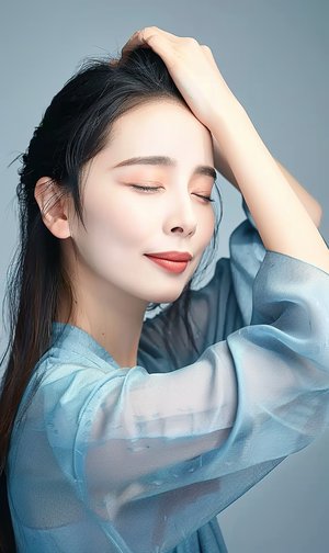 骚母穿丁字裤h翘臀海报
